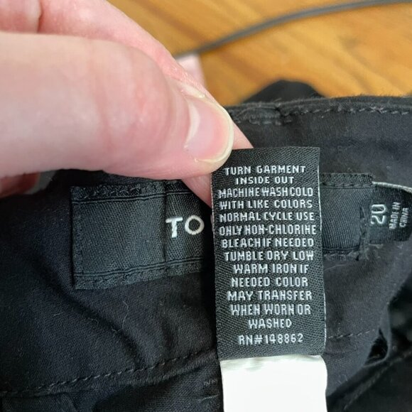 TORRID Plus Size 5 Inch Stretch Sateen Mid Rise Belted Short Black 20 - NO BELT - Picture 10 of 13